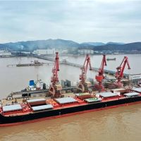 人力成本直降50%!舟山開通至武漢江海直達運輸新航線 利好長江流域砂石企業(yè)